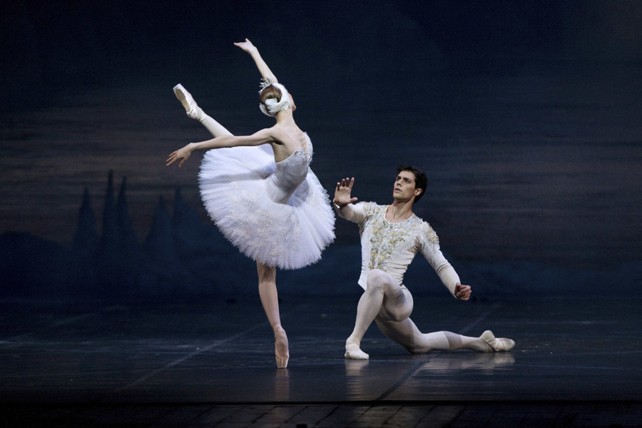 Roberto Bolle e Svetlana Zacharova, il Lago dei Cigni Teatro alla Scala 2007